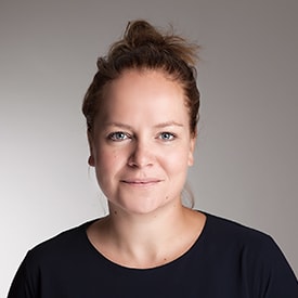 
									Annelien									 									 van den Berg									